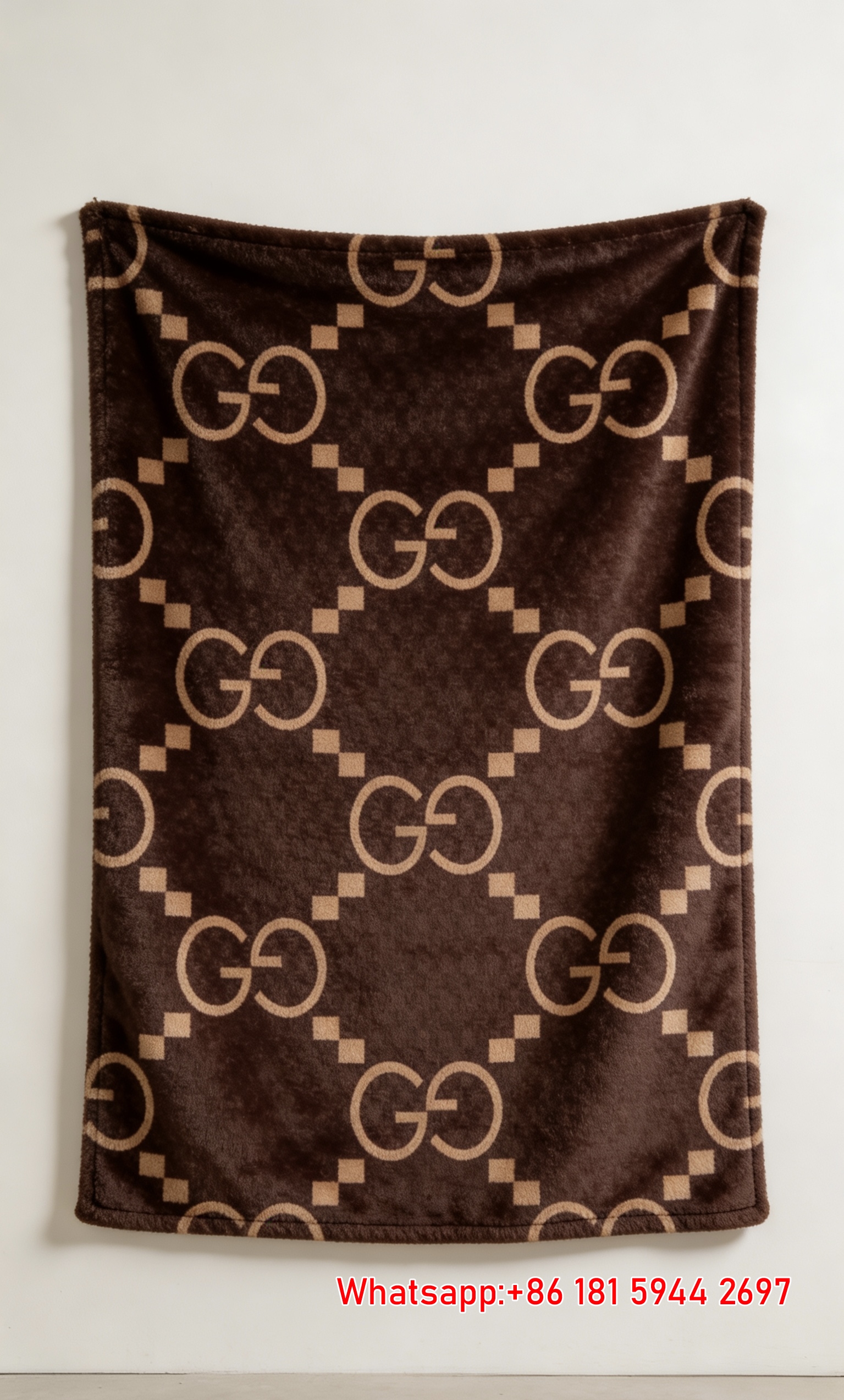 Iconic GG throw Blanket Gucci Monogram Tapestry IMG_2683